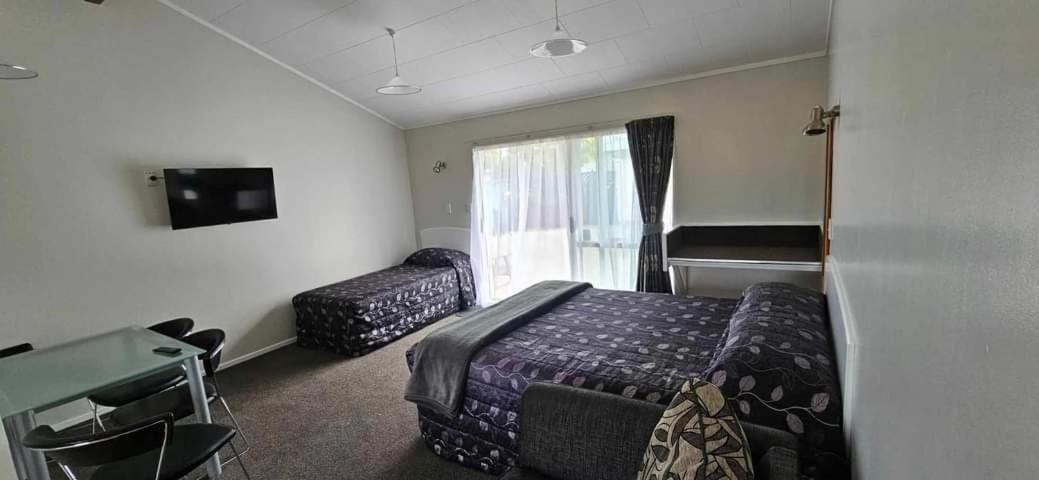 Sunnydays Motel Gisborne Exterior photo